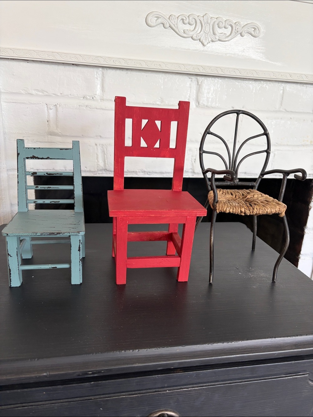 Source Unknown Blue, Red & Brown Mini Doll Chairs Set